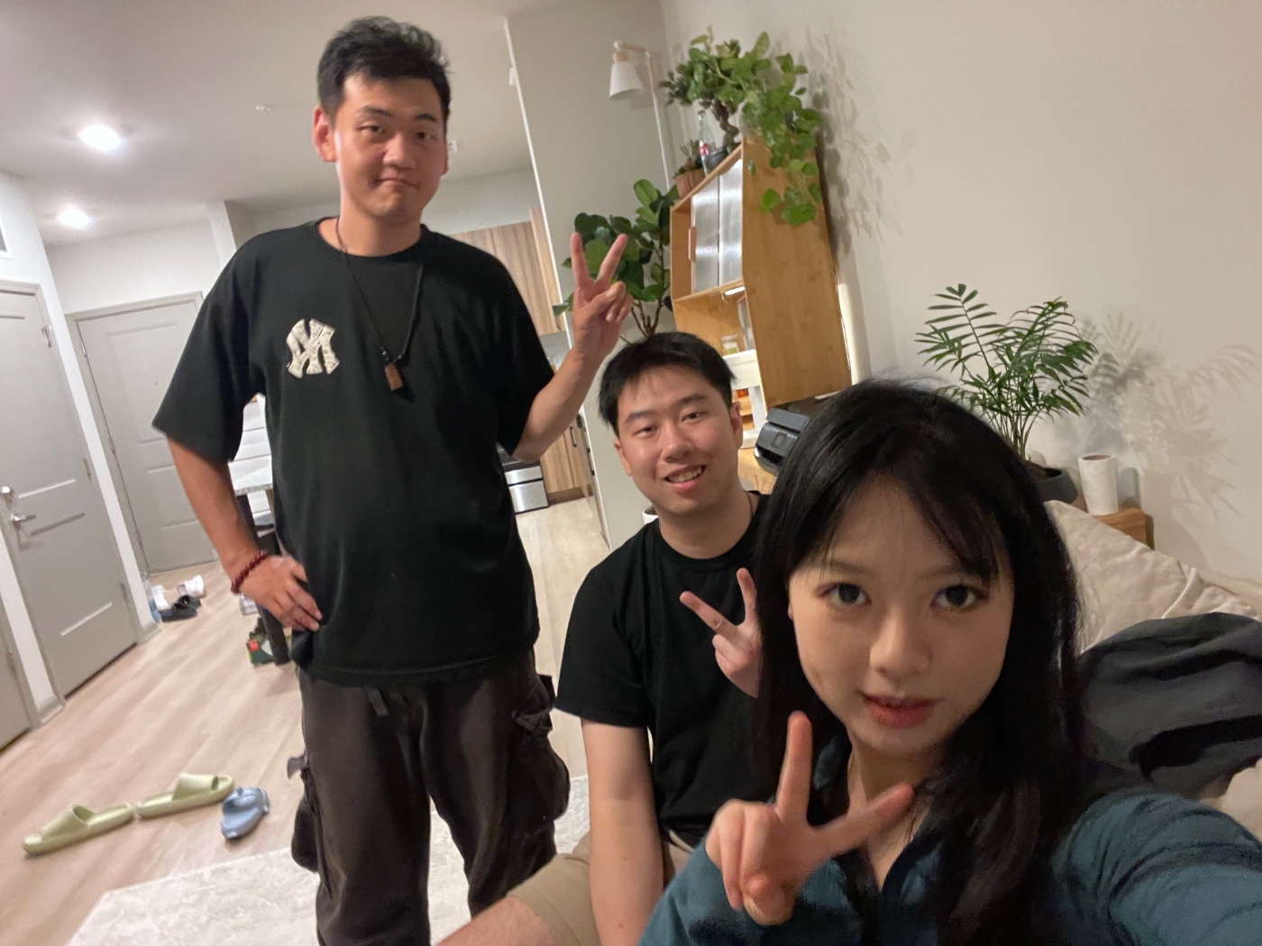 Noa Wang met Kevin Yu